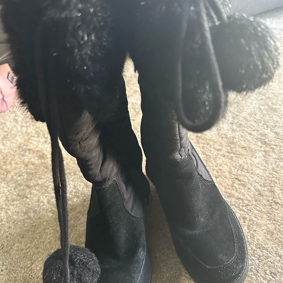 Boots - Picture 5 of 5